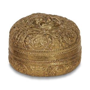 A HAMMERED BRASS BOX AND COVER, PROBABLY NEPALESE 20th...