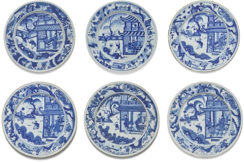 A SET OF SIX BLUE AND WHITE DISHES, QING DYNASTY, KANGXI PERIOD