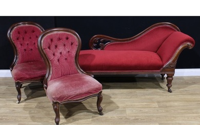 A Victorian mahogany chaise longue, 88.5cm high, 186cm wide,...