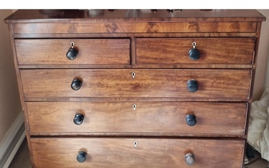 A good early 19th Century Mahogany Chest of Drawers with thr...