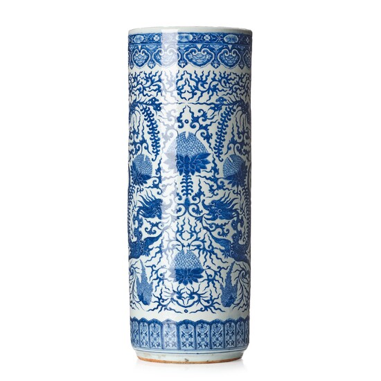 A large blue and white cylindrical umbrella stand/vase, China around 1900.