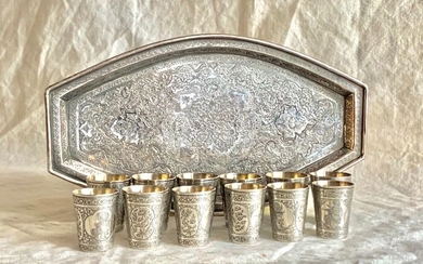 A magnificent liqueur set - Hand Engraved - Museum quality - nature motive (13) - .840 silver - Master silversmith - Iran - Early 20th century