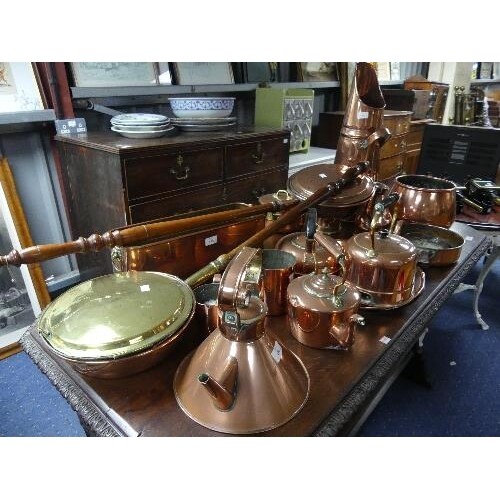 A quantity of Copper, including coal skuttle, fish kettle, k...