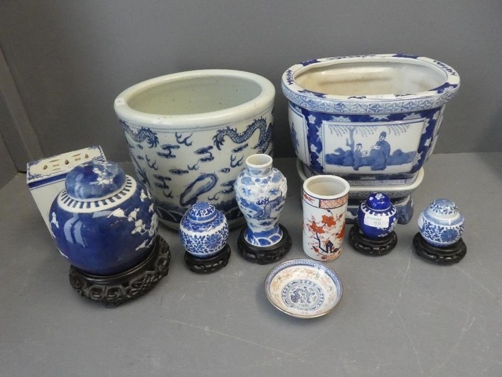 A selection of blue and white chinese porcelain including ja...