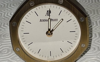Alarm clock - Audemars Piguet - golden metal - 2000-2010