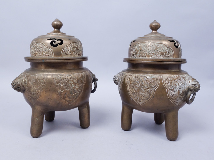 Antique Pair 19th/Early 20c Chinese Bronze Foo Dog Censers Incense Burners FR3SHMA