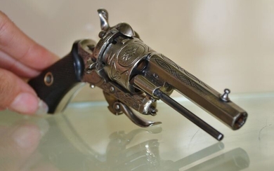 Belgium - 1860 - Petit revolver Lefaucheux élégant et luxueux pour dames nickelé de 5 mm à broche entièrement ciselé - (A ne pas rater, rare, et un dans excellent état) - Ladies pinfire revolver - Revolver