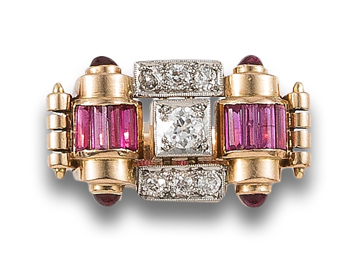 CHEVALIER RING, 1940s, WITH DIAMONDS, SYNTHETIC RUBIES, IN YELLOW GOLD AND PLATINUM