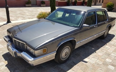 Cadillac - Sedan De Ville - 1992