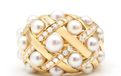 Chanel - 18 kt. Yellow gold - Ring Pearls - Diamonds