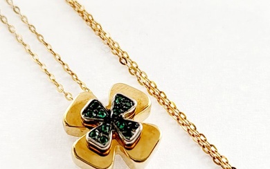 Davite & Delucchi - Necklace with pendant - 14 kt. White gold, Yellow gold - 0.48 tw. Emerald