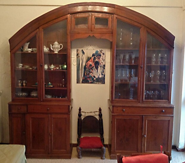 Display cabinet - Walnut - Late 19th century