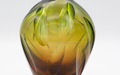 ERICH JACHMANN. WMF OVERHANG VASE, HAND-BLOWN THICK-WALLED COLORLESS GLASS, AMBER-COLORED AND GREEN ENCLOSING, EGG-SHAPED BODY WITH FISH MOUTH OPENING, OLIVE-CUT, 1960S.