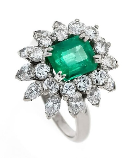Emerald diamond ring WG 750/0