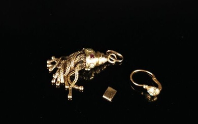 Ensemble de bijoux en or jaune comprenant... - Lot 295 - Métayer-Mermoz Maison de Ventes aux Enchères Paris