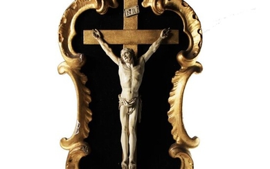 Fine Dieppe Ivory Corpus Christi sculpture on the cross, Jesus Christ crucifix cross framed in gilt - Rococo - Ivory - 18th century