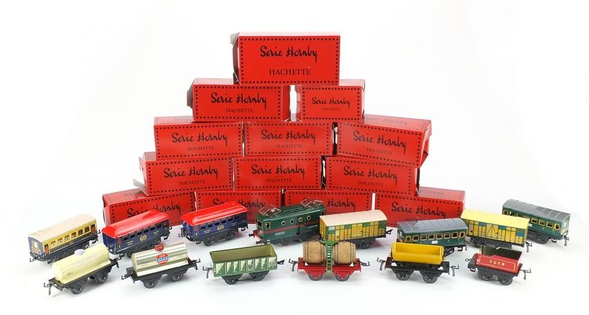 French Hornby tin plate model railway with boxes