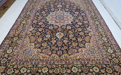 Isphahan - Carpet - 430 cm - 305 cm