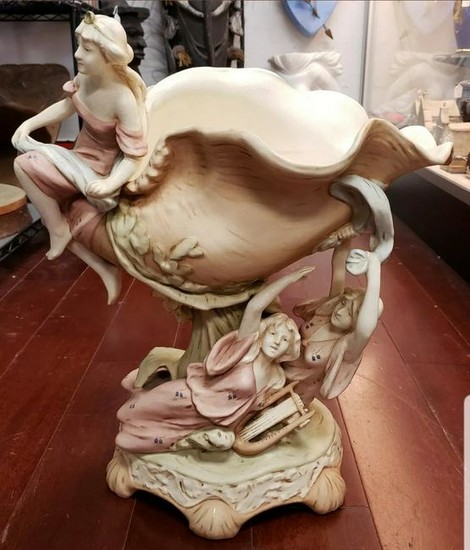 Late 19th Century Austrian Art Nouveau Amphora