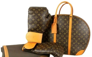 Louis Vuitton >>> Ultra Rare Limited ____Monogram Boxing Glove Set