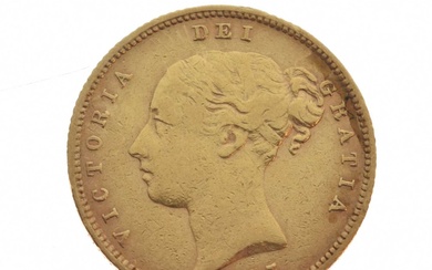 Queen Victoria Young Head/Shield Back gold half sovereign, 1885