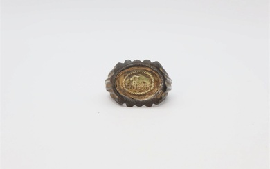 Roman Wedding Ring with Gold Bezel OMONOIA 1st, 2nd century...