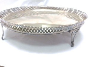 Table Center in Antique Silver. - .915 silver - SECO. 1450 gr. - Spain - 1850-1899