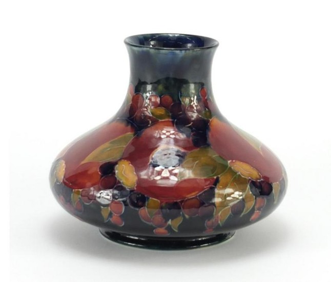 William Moorcroft pottery vase, hand painted in the