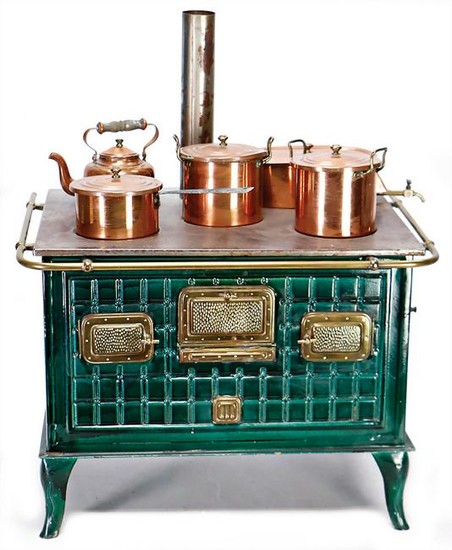 dollhouse stove, probably BING, sheet metal, enameled