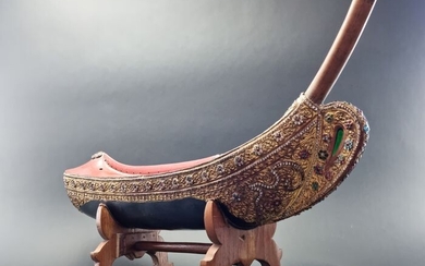 harp (1) - Glass, Gold, Lacquer, Wood - Burma - 19th century