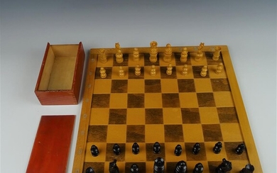 (-), vintage schaakspel met bord