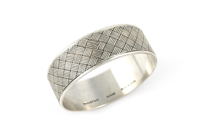 (-), zilveren armband, gemerkt: Tiffany & Co., Sterling...