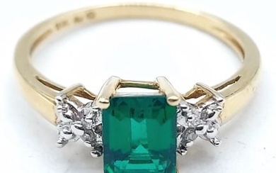 10K Yellow Gold Emerald & White Sapphire Ring
