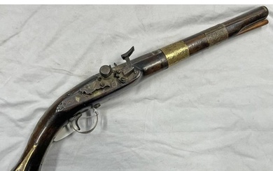 18 BORE NORTH AFRICAN SNAPHAUNCE PISTOL WITH 30.8CM LONG TWO...