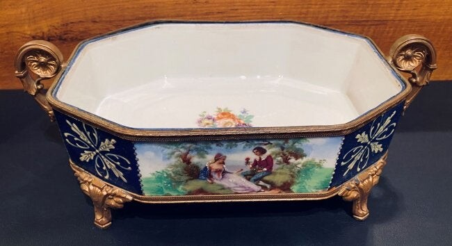 20thC French Porcelain Giltwood Center Pie