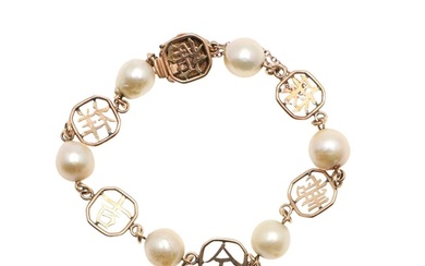 A CHINESE 14CT GOLD AND CULTURED PEARL BRACELET. formed alte...