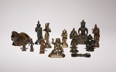 A COLLECTION OF THIRTEEN SMALL BRONZE ITEMS