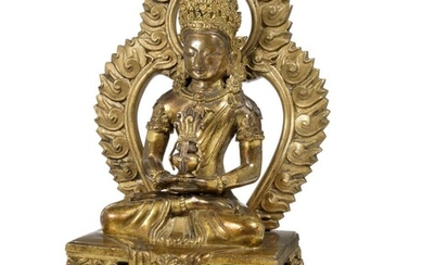 SOLD. A Chinese gilt bronze figure of Amitayus. Qianlong 1736-1795. Weight 1881 g. H. 20 cm. – Bruun Rasmussen Auctioneers of Fine Art