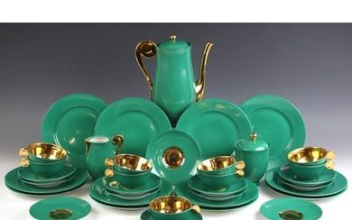 A Limoges Haviland coffee service, 20th century, comprising:...