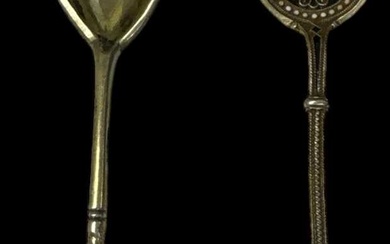 A Russian 84 grade silver cloisonné enamel teaspoon, length 14cm,...