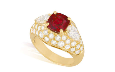 A VERY FINE RUBY AND DIAMOND RING, BY BULGARI
