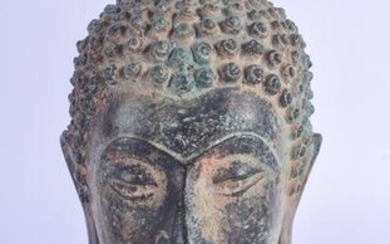 AN EARLY 20TH CENTURY THAI SOUTH EAST ASIAN BRONZE