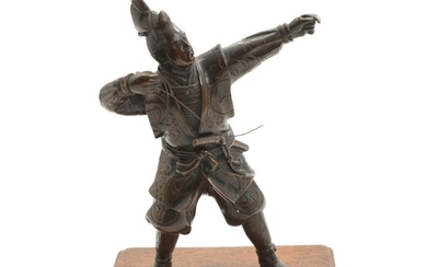 NOT SOLD. Archer. Unsigned. A Japanese patinated bronze figure, on wooden base. Meiji 1868-1912. H. incl. the base 22 cm. – Bruun Rasmussen Auctioneers of Fine Art