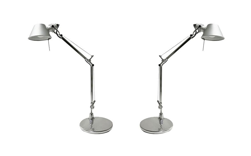 Artemide, N.2 table lamps model Tolomeo