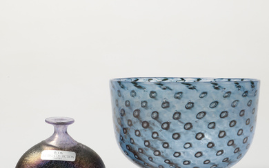 BERTIL VALLIEN. Bowl and miniature vase, “Cirrus” and “Volcano”, glass, Kosta Boda.