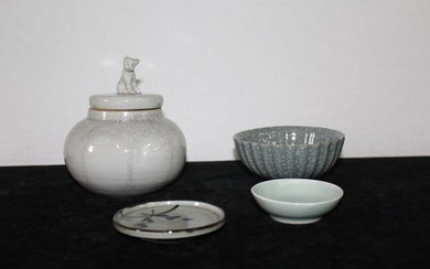 CHINESE CERAMIC COVERED VESSEL W/CAT FIGURINE (CHIP TO EAR) & 3 CELADON BOWLS 6" HIGH X 5 1/2"