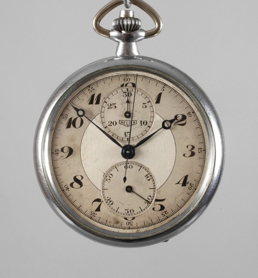Chronographe Eduard Heuer marqué Heuer sur le cadran, Suisse, années 1920, dans un boîtier en...