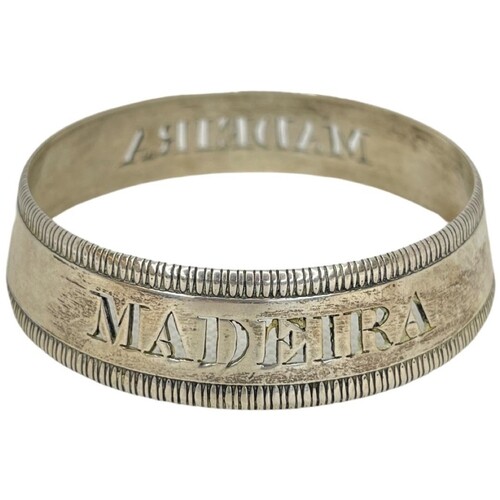 Good Quality Georgian Silver Wine Collar. 'Madeira'. 48 g. L...