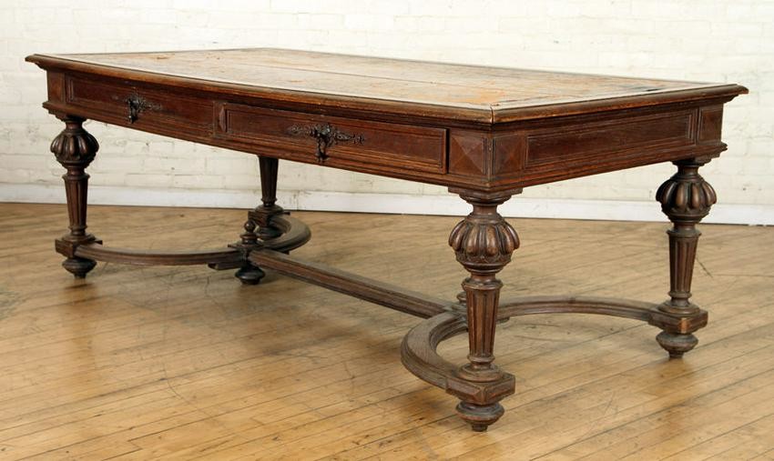 LARGE FRENCH OAK LEATHER TOP WRITING DESK C.1890