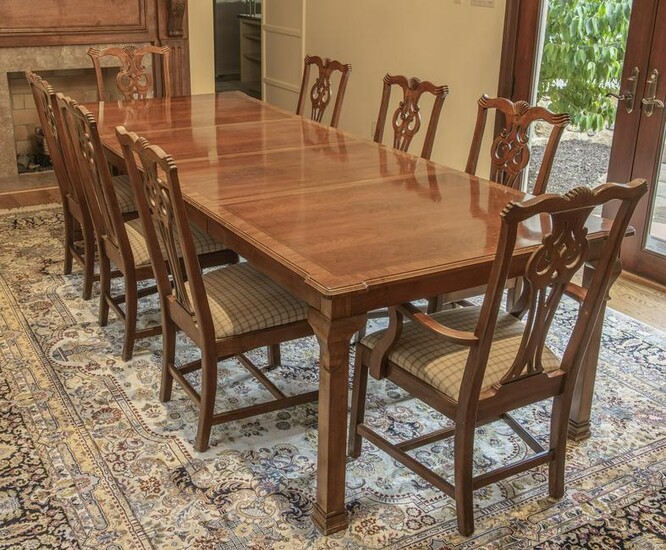 Lexington Dining Room Table with 8 Chairs
